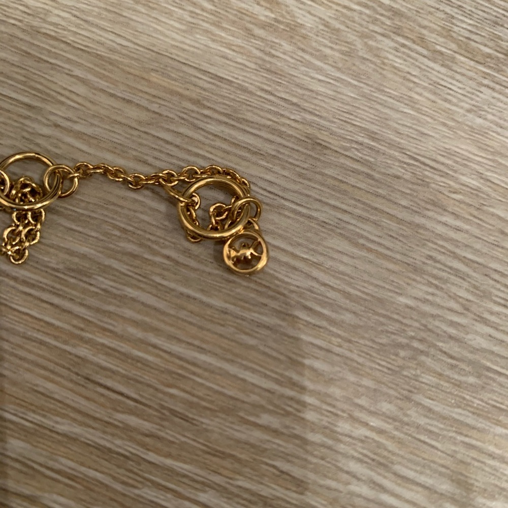 Michael Kors Necklace - Picture 3 of 4